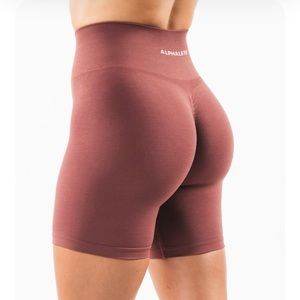Women’s Small ALPHALETE AMPLIFY 6.5” Seamless Scrunch Shorts in Autumn NEW